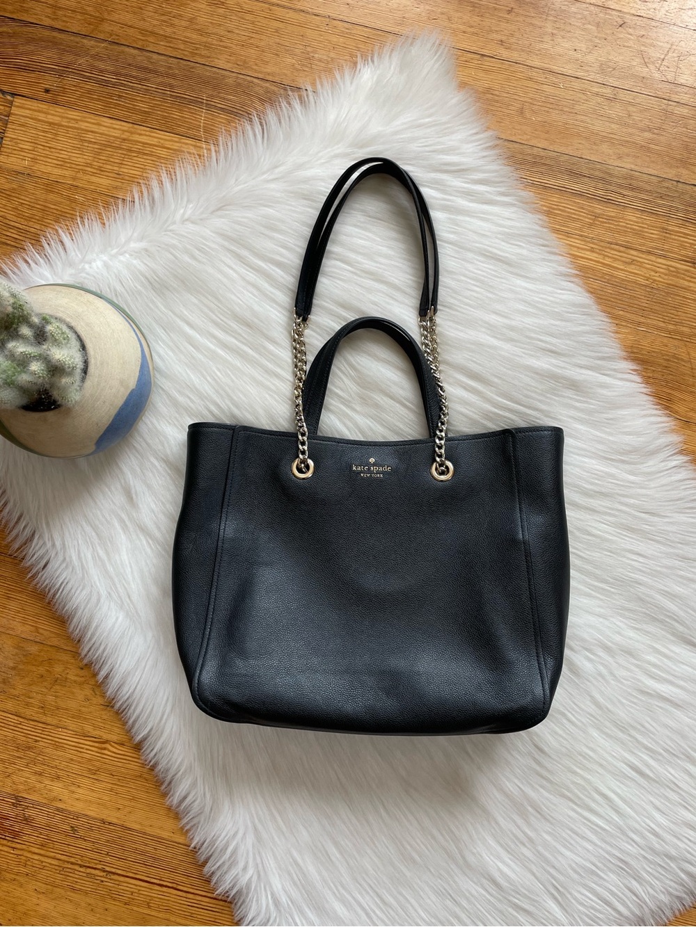 LIKE NEW kate spade infinite triple compartment pebbled leather black tote bag